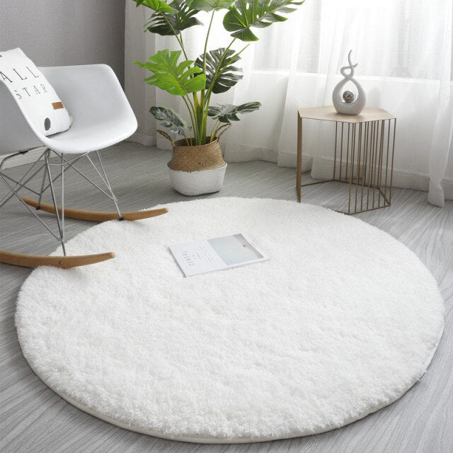 Snow White Circle Shag Rug