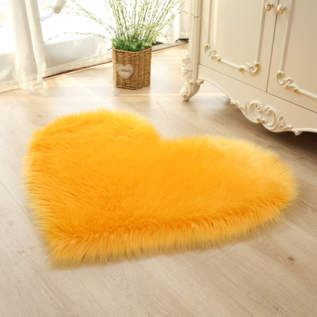 Dandelion Heart Shaped Plush Rug