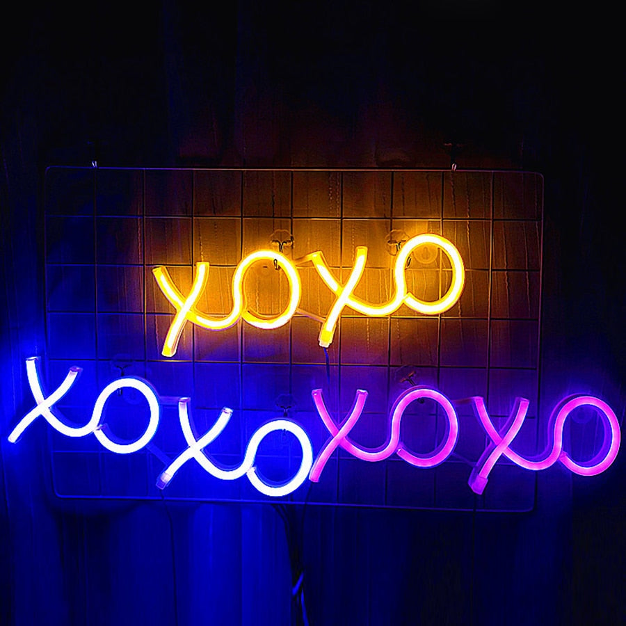XOXO Neon Sign
